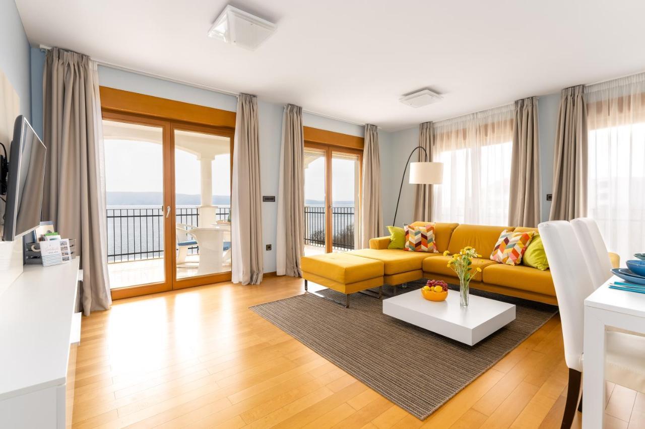 Povile Suites Екстер'єр фото